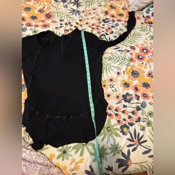 We the free Thermal Top black XS - Picture 6 of 14